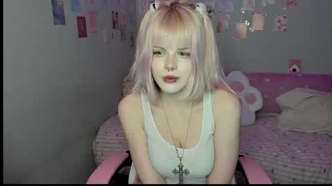 Snapshot of aprilspark chatting on July 12, 8:55 pm Alice D online show from July 12, 8:55 pm
