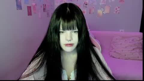 Snapshot of aprilspark chatting on July 29, 8:29 pm Alice D online show from July 29, 8:29 pm