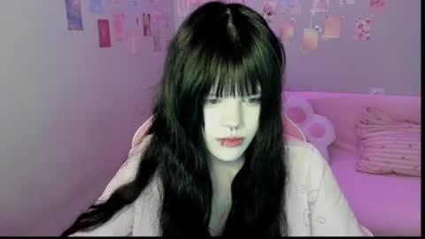 Snapshot of aprilspark chatting on August 1, 9:25 pm Alice D online show from August 1, 9:25 pm