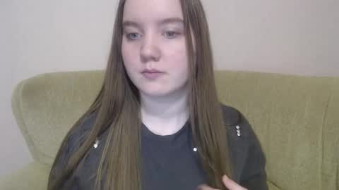 Snapshot of aquanarmin chatting on November 13, 3:38 am Josefin online show from November 13, 3:38 am