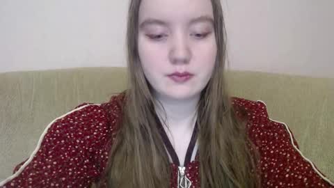 Snapshot of aquanarmin chatting on December 18, 8:31 am Josefin online show from December 18, 8:31 am