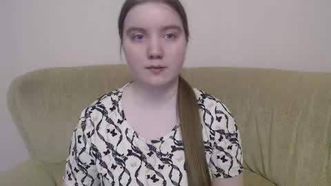 Josefin online show from February 12, 7:36 am