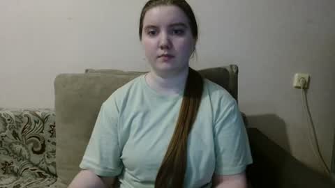 Josefin online show from June 27, 2:12 pm