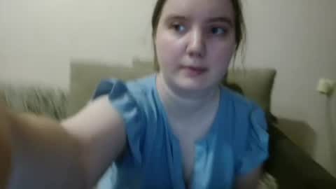 Josefin online show from July 28, 2:13 pm