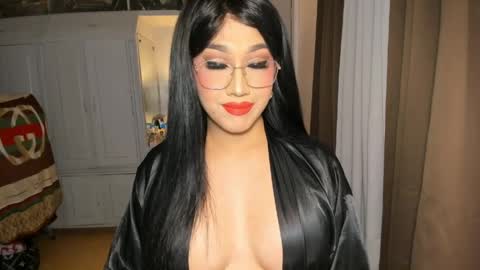 Snapshot of aqueenofcumxx chatting on March 29, 6:08 pm Alicia online show from March 29, 6:08 pm