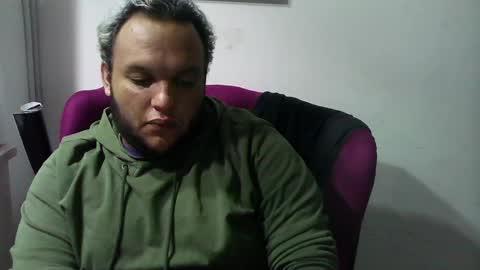 aquelarre_studio online show from December 22, 5:45 am