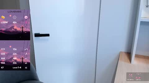 Snapshot of aquilaris chatting on November 13, 1:10 pm aquilaris online show from November 13, 1:10 pm