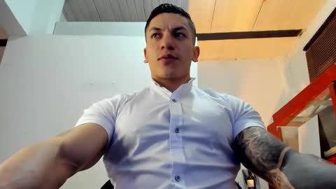 Jonathan online show from October 3, 8:17 pm