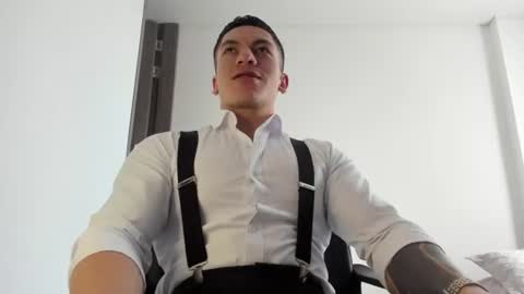 Jonathan online show from June 18, 6:34 pm