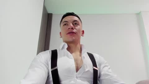 Jonathan online show from July 16, 6:14 pm