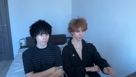 zik and kris online show from March 30, 9:43 am