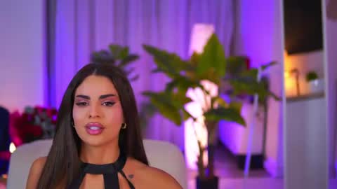 IsaBella online show from July 29, 8:29 pm