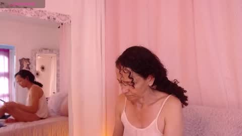 Snapshot of arabiel chatting on February 1, 9:08 pm Nadia Cyel online show from February 1, 9:08 pm