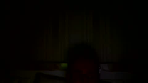 Snapshot of arammiran13 chatting on December 3, 7:00 pm arammiran13 online show from December 3, 7:00 pm