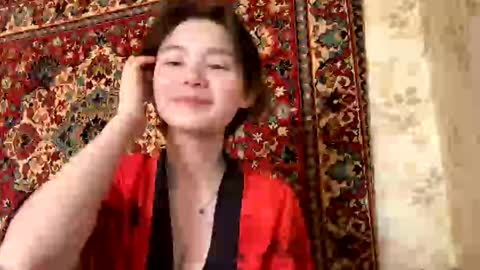 araneaas online show from October 16, 6:58 am