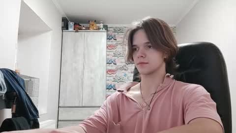 Snapshot of arcanetracer chatting on December 19, 8:38 pm Daniel online show from December 19, 8:38 pm