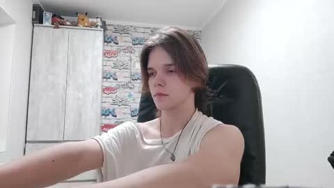 Snapshot of arcanetracer chatting on January 5, 8:45 pm Daniel online show from January 5, 8:45 pm