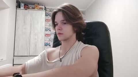 Snapshot of arcanetracer chatting on January 10, 10:25 pm Daniel online show from January 10, 10:25 pm