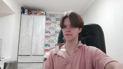 Snapshot of arcanetracer chatting on March 13, 7:53 pm Daniel online show from March 13, 7:53 pm