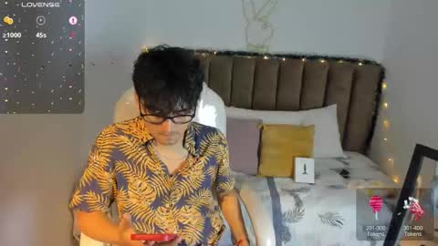 Archie online show from December 22, 7:33 pm