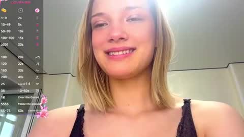 Caroline online show from June 18, 4:11 pm
