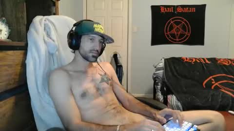 Snapshot of ardok1 chatting on November 15, 8:55 am ardok1 online show from November 15, 8:55 am