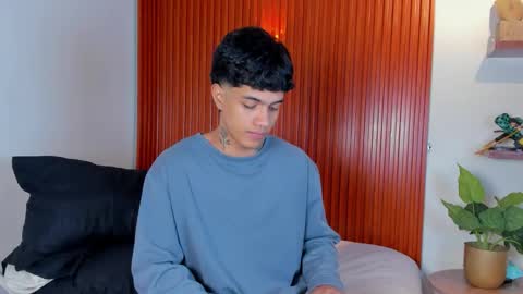 Snapshot of aress444 chatting on September 13, 2:33 am aress444 online show from September 13, 2:33 am