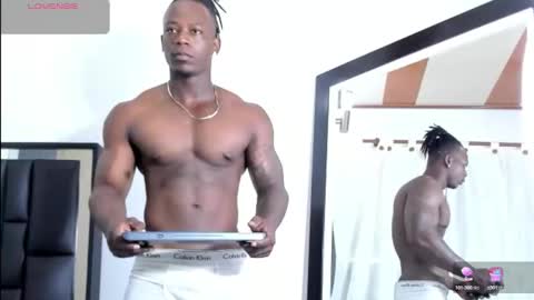 Snapshot of arexblakk chatting on September 21, 7:37 pm AREXXBLAKK online show from September 21, 7:37 pm