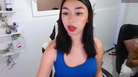 ari_2dcouple online show from May 30, 11:35 pm