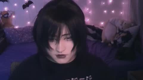 Snapshot of ari_corn chatting on March 5, 3:51 pm Ahri online show from March 5, 3:51 pm