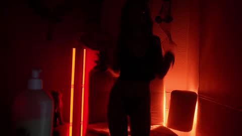 ari online show from February 7, 2:59 am