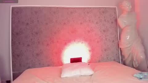 Ari  online show from September 23, 4:59 am