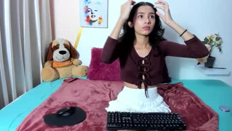 aria_0 online show from March 8, 3:21 am