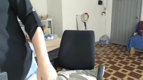 Snapshot of aria_andradee chatting on September 13, 2:11 am aria_andradee online show from September 13, 2:11 am