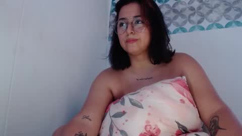 AriaBronw online show from September 28, 2:55 pm