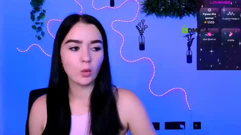 Aria online show from August 4, 7:16 pm