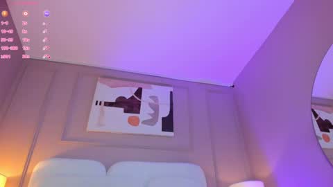 Aria  online show from August 1, 1:16 am
