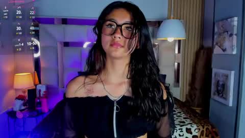 Aria Jones online show from May 1, 8:57 pm