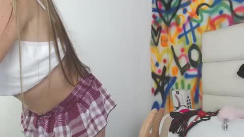 aria online show from February 12, 3:05 pm