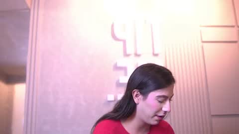 Ariaa online show from June 24, 6:40 pm