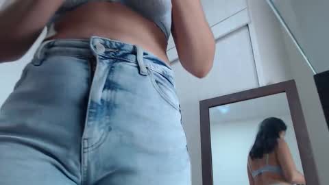 Snapshot of ariacoral chatting on November 11, 1:22 pm ariacoral online show from November 11, 1:22 pm