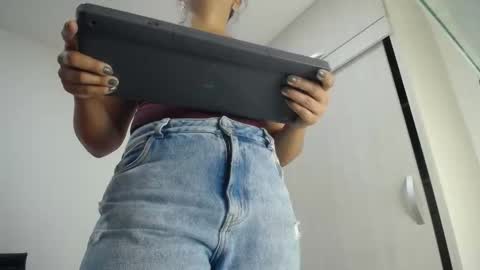 Snapshot of ariacoral chatting on November 27, 12:18 pm ariacoral online show from November 27, 12:18 pm