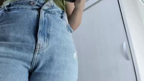 ariacoral online show from January 11, 1:16 pm