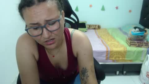 ...Ariana... online show from January 15, 4:43 pm