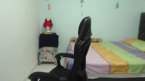 ...Ariana... online show from March 3, 4:14 pm