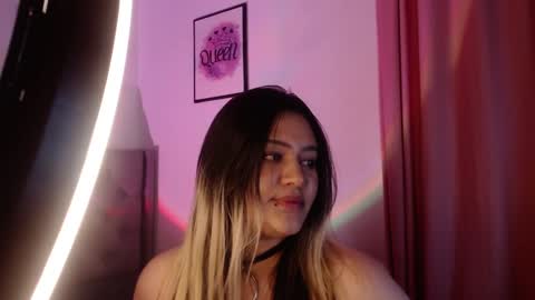 Snapshot of ariadna_martin chatting on December 26, 5:04 am Ari online show from December 26, 5:04 am