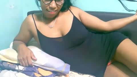 ariah13 online show from March 1, 6:32 pm