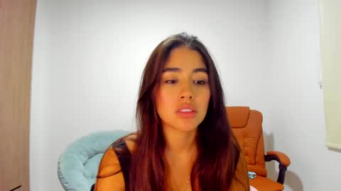 Aria Montgomery online show from February 23, 10:17 am