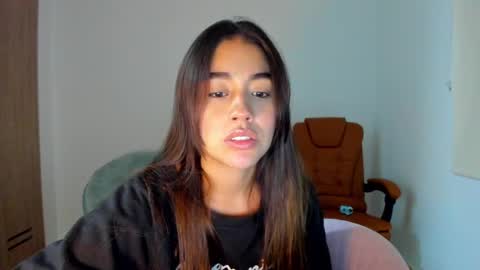 Aria Montgomery online show from February 24, 8:27 am