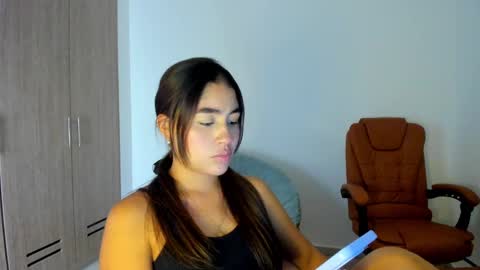 Aria Montgomery online show from February 25, 6:03 am